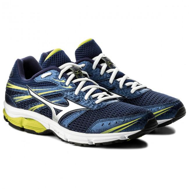 Mizuno Spark 